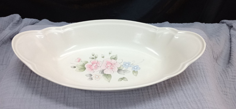Pfaltzgraff- TEA ROSE Individual AU GRATIN CASSEROLE 11 1/2" Ivory